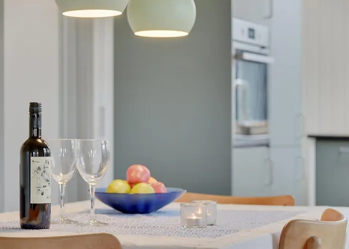 Roar - 500m From The Sea By Interhome