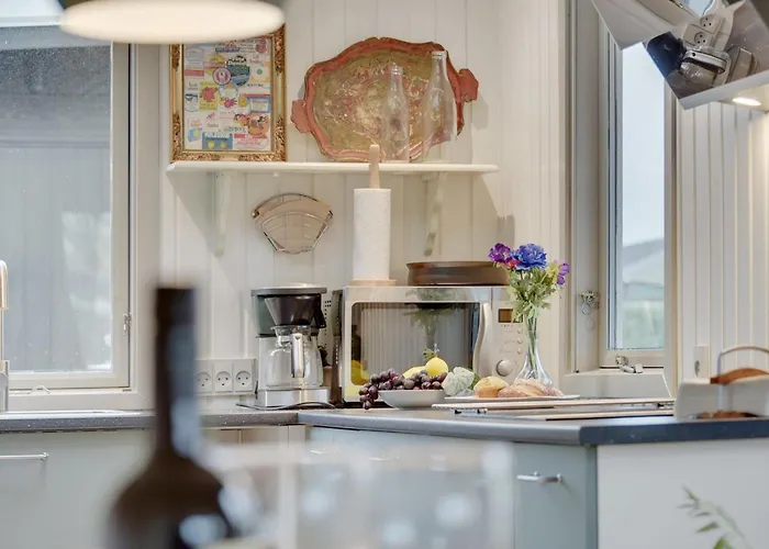 Roar - 500m From The Sea By Interhome *