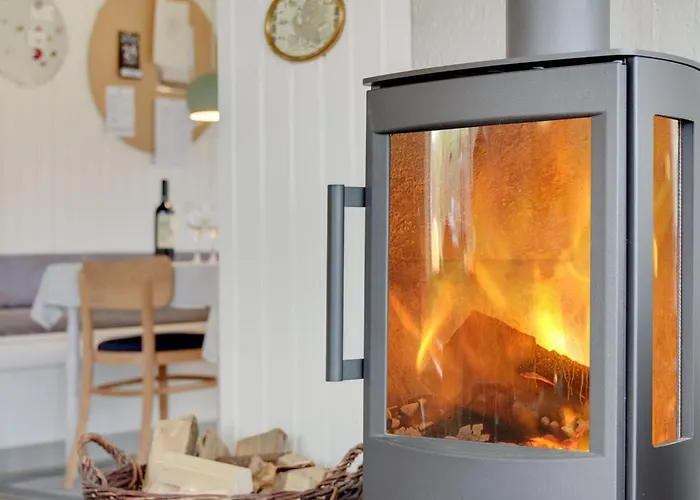 Roar - 500m From The Sea By Interhome *